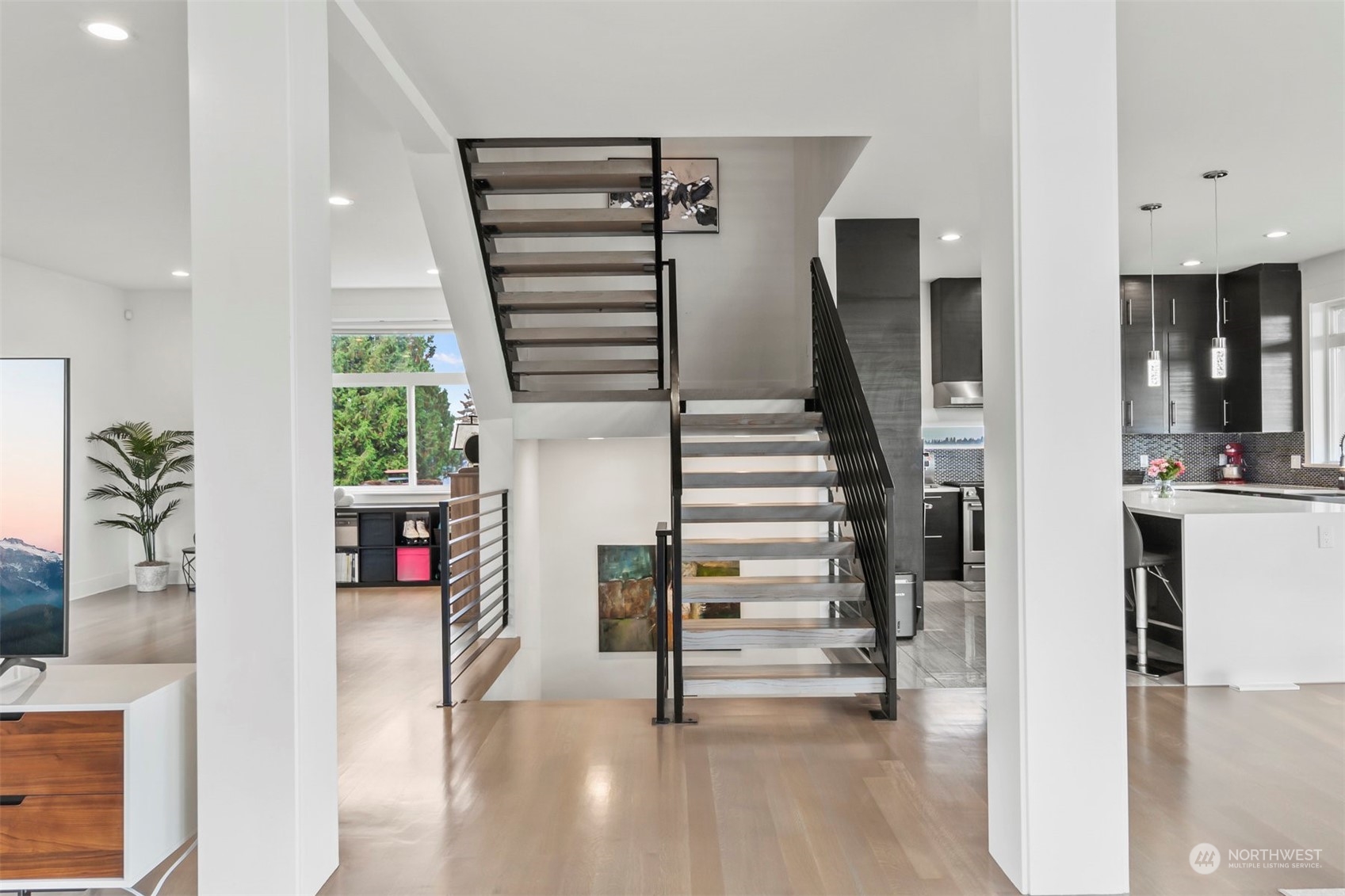 11014 Cornell Avenue Property Photo 14