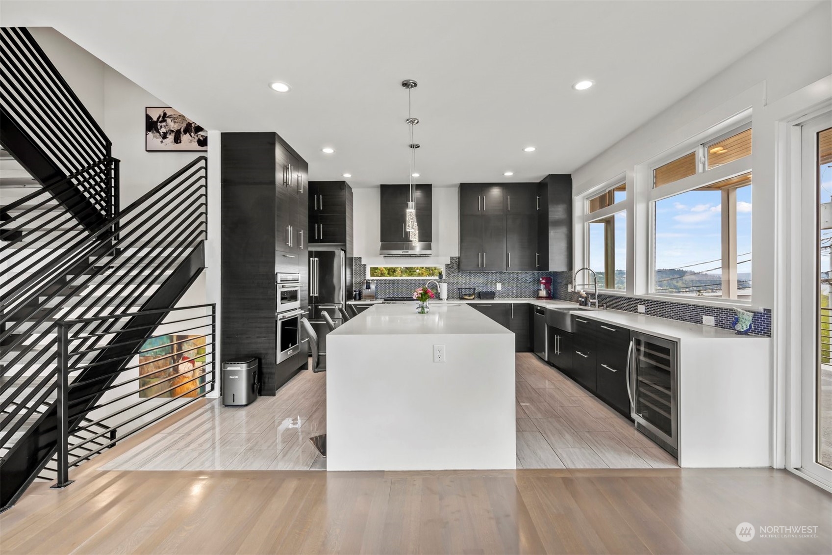 11014 Cornell Avenue Property Photo 16