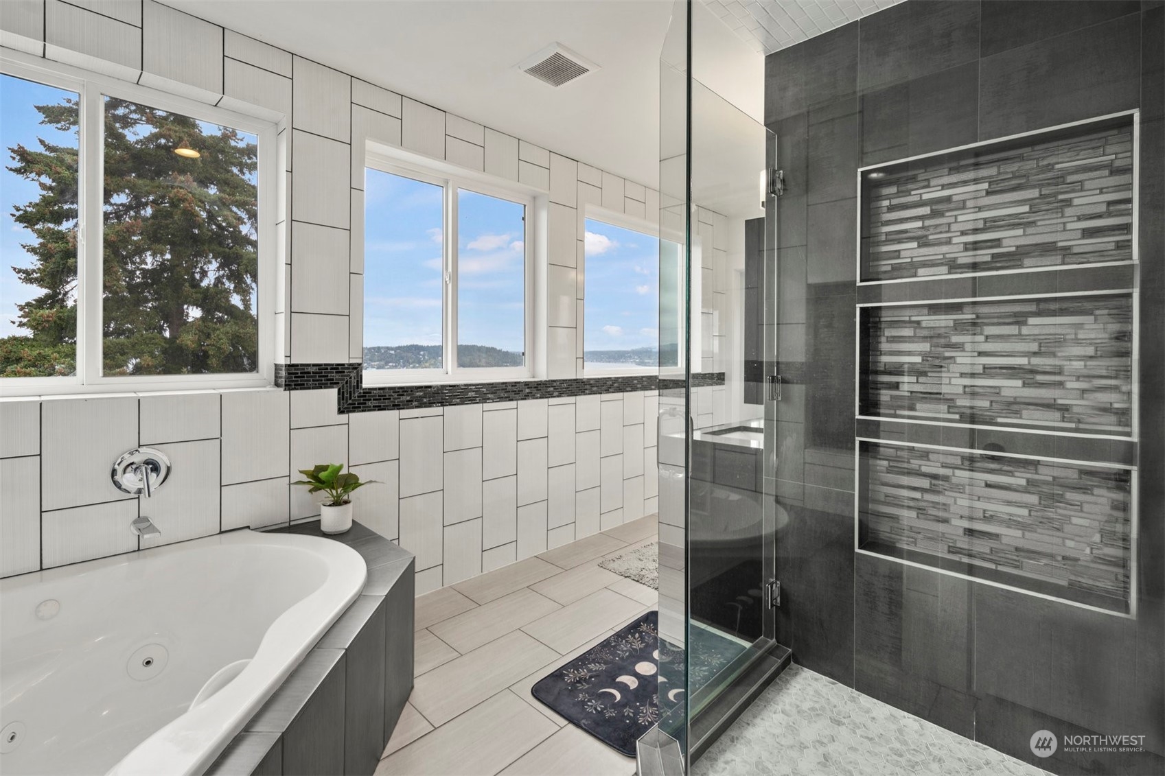 11014 Cornell Avenue Property Photo 32
