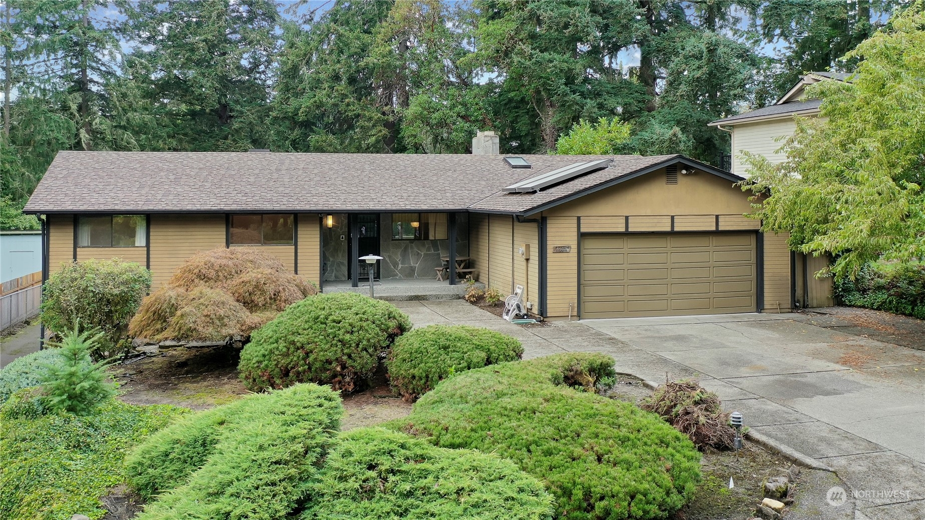 10506 90th Avenue Property Photo