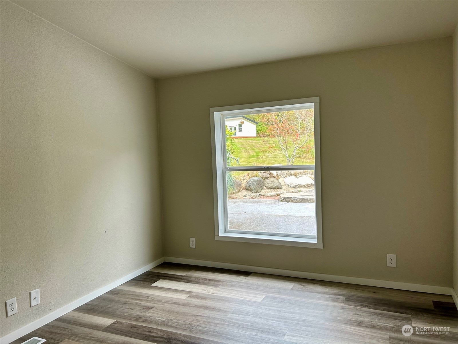 50 Se My Road Property Photo 15