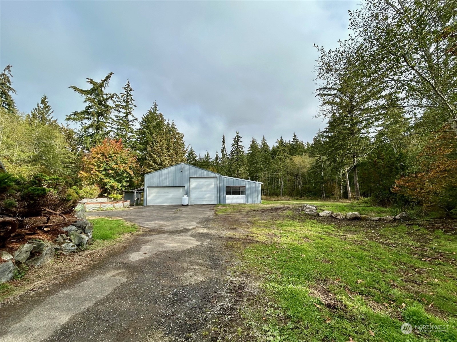 50 Se My Road Property Photo 16