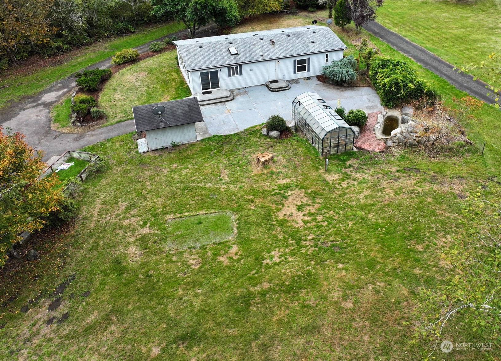 50 Se My Road Property Photo 23