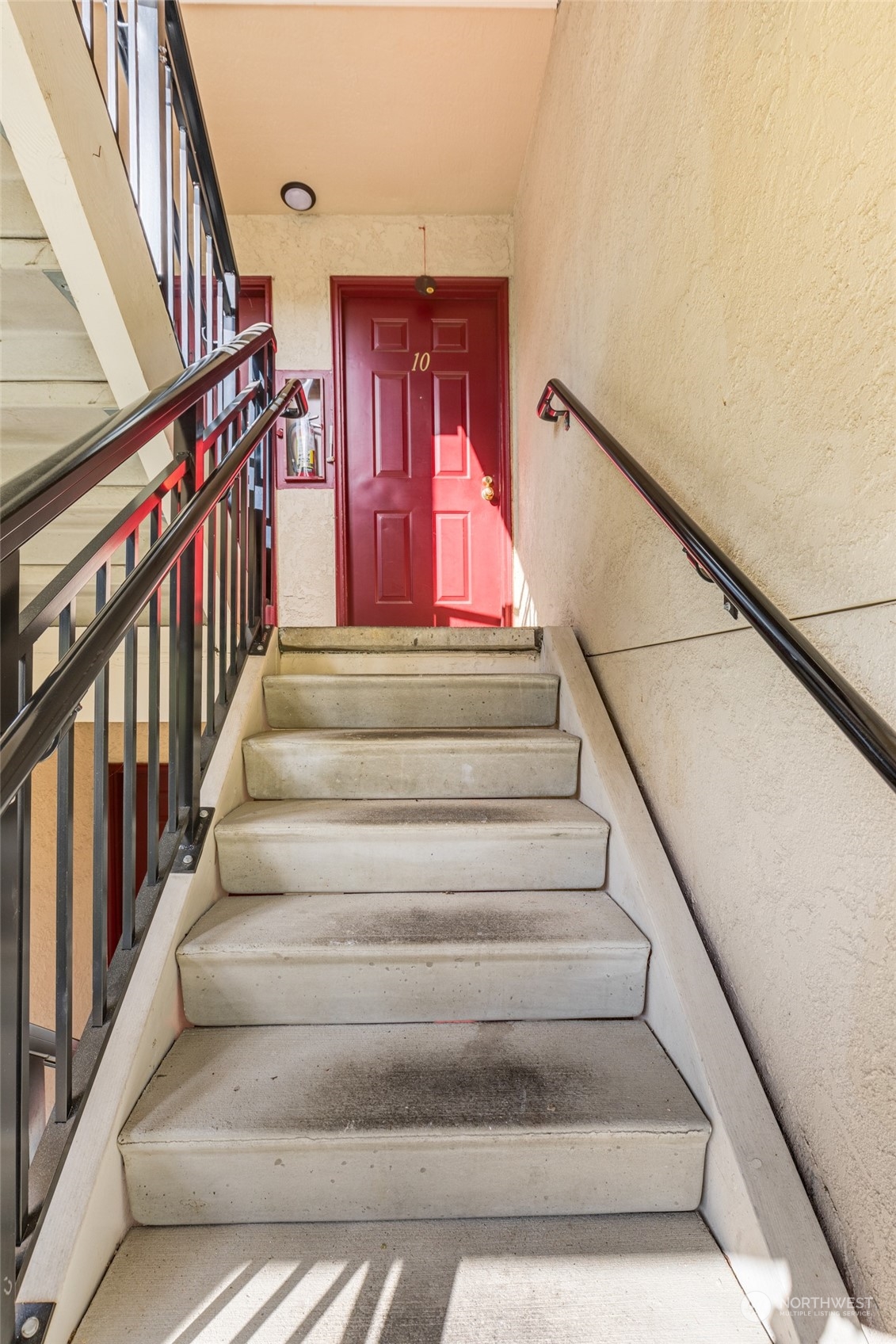13626 Ne 7th Street F10 Property Photo 4