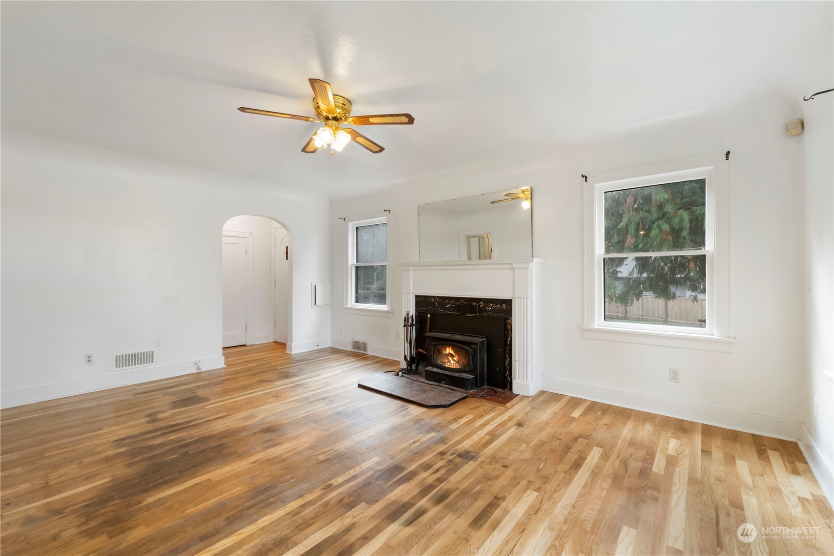 718 Milas Avenue Property Photo 8