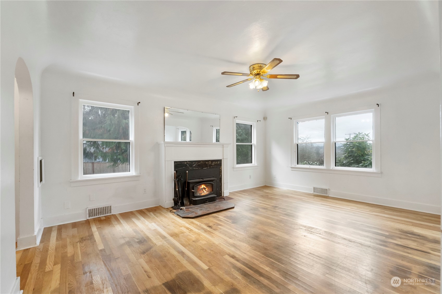 718 Milas Avenue Property Photo 10
