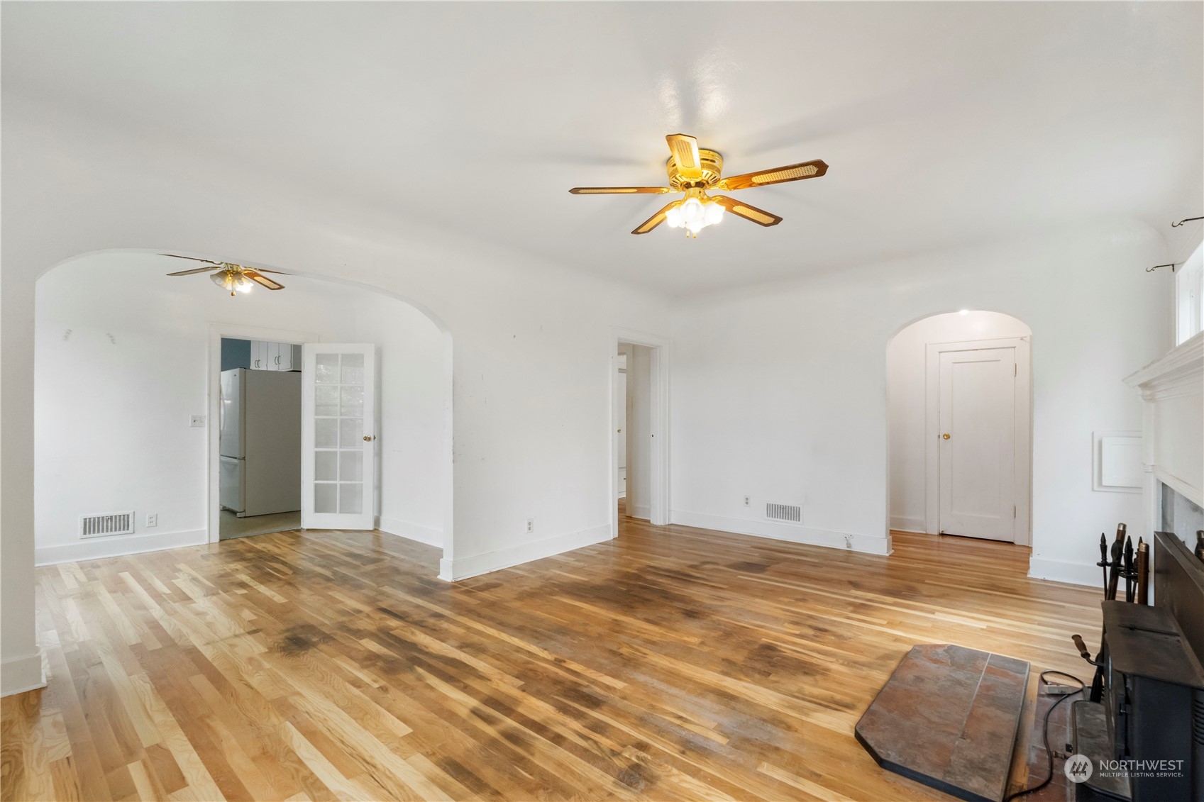 718 Milas Avenue Property Photo 11