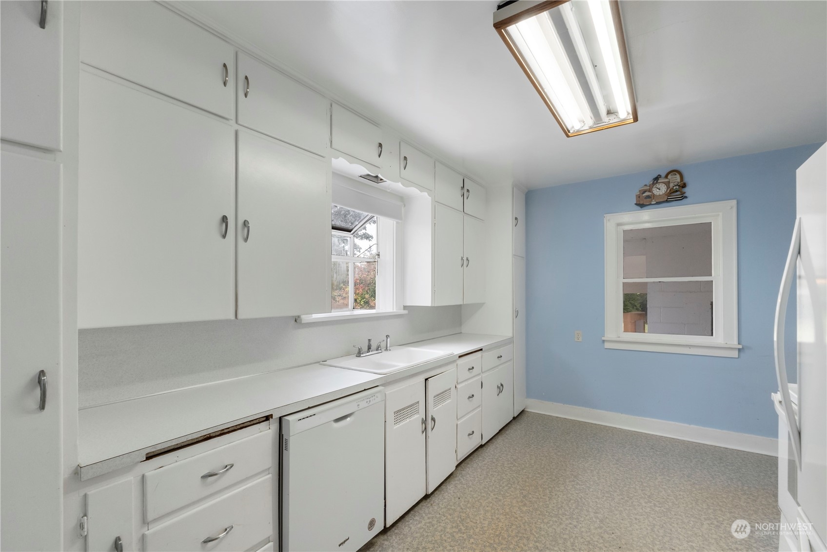 718 Milas Avenue Property Photo 16
