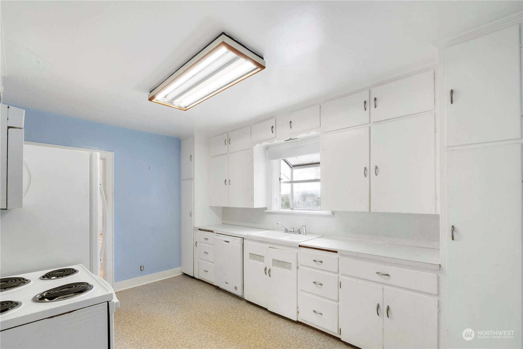 718 Milas Avenue Property Photo 17
