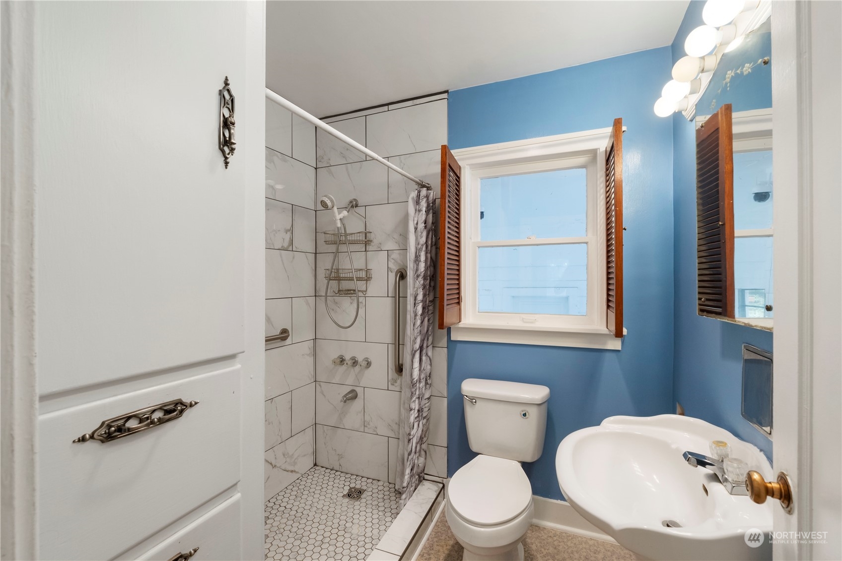 718 Milas Avenue Property Photo 19