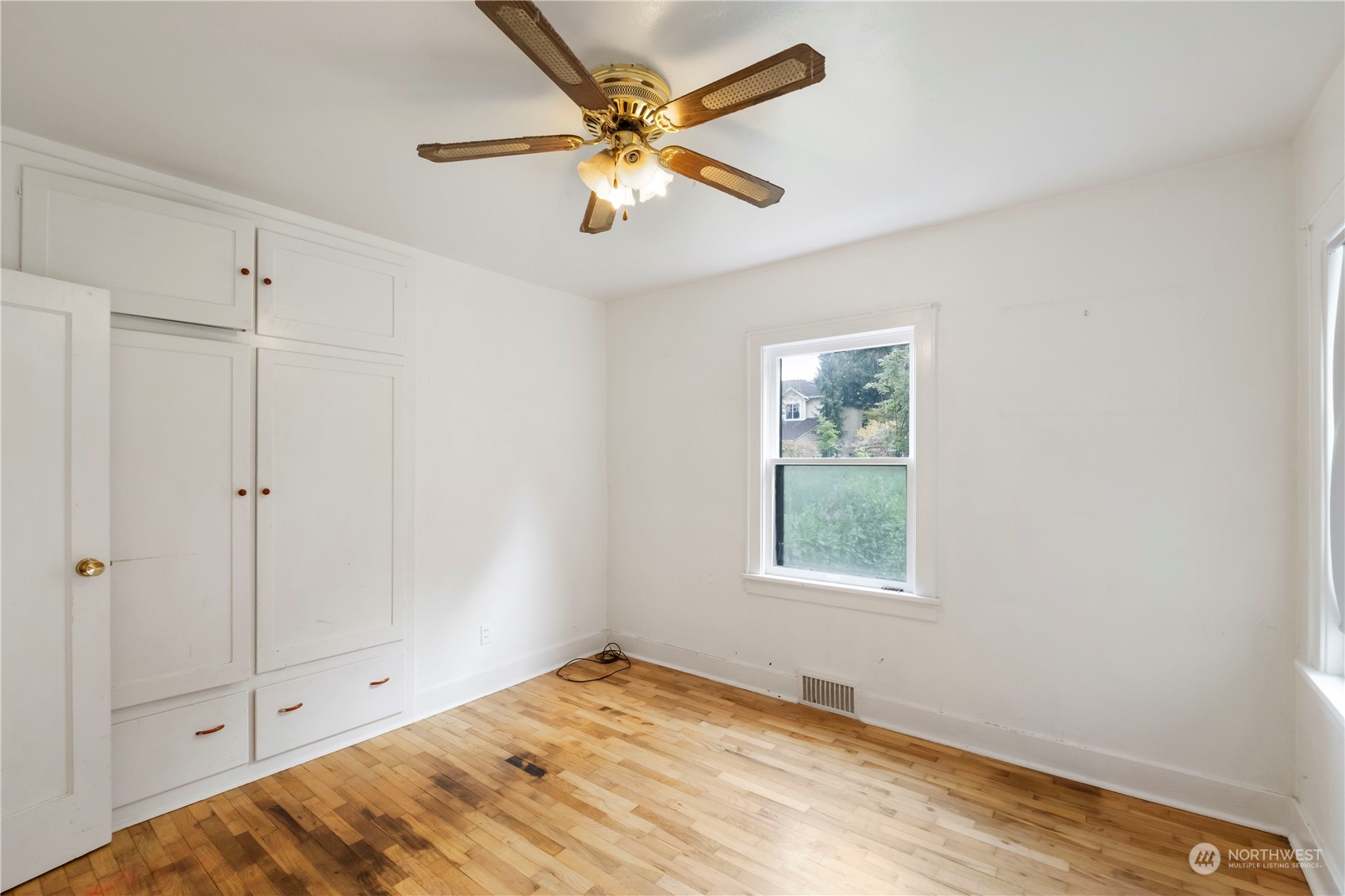 718 Milas Avenue Property Photo 21