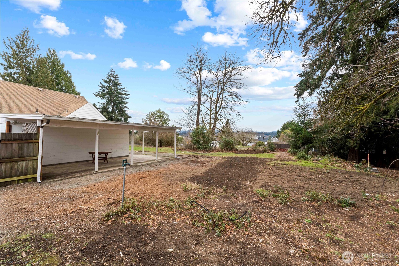 718 Milas Avenue Property Photo 38