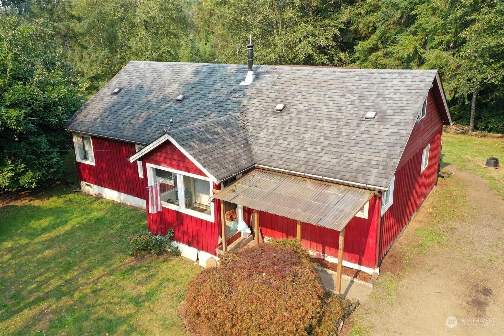 2157 E Hoquiam Road Property Photo 2