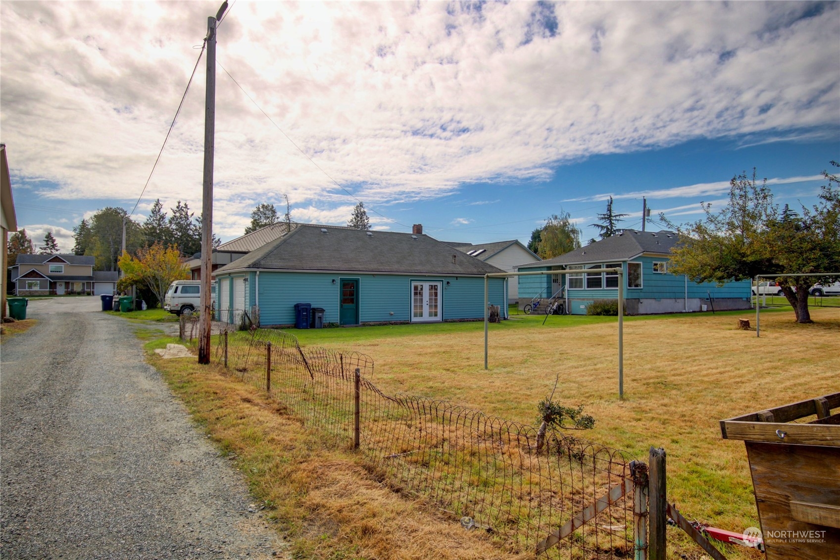 2019 N Avenue Property Photo 12