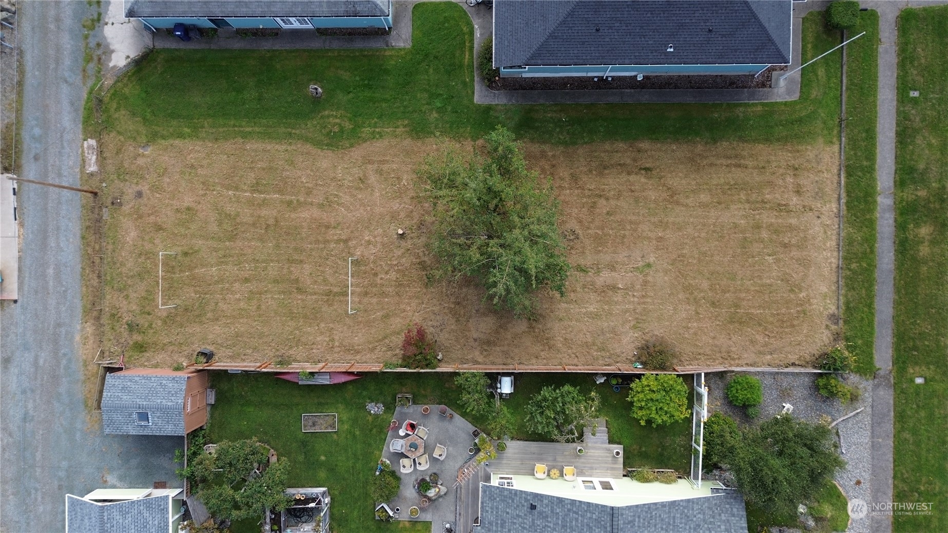 2019 N Avenue Property Photo 16