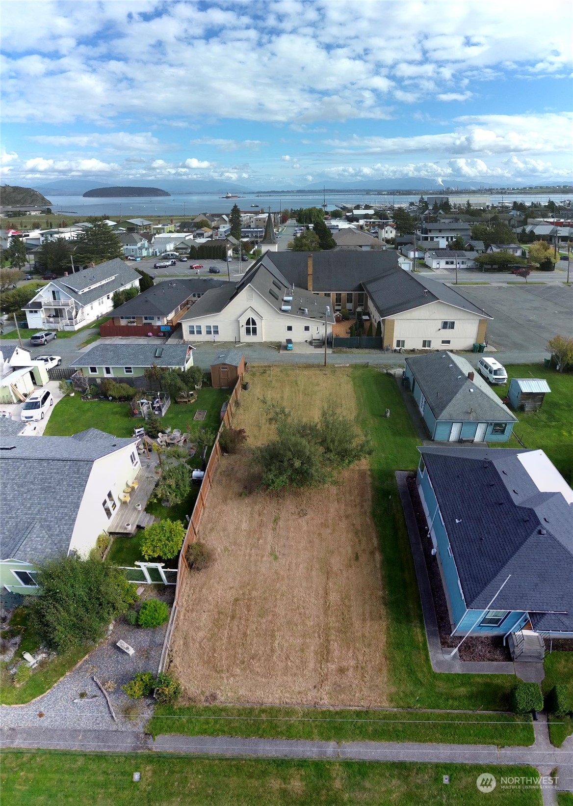 2019 N Avenue Property Photo 20