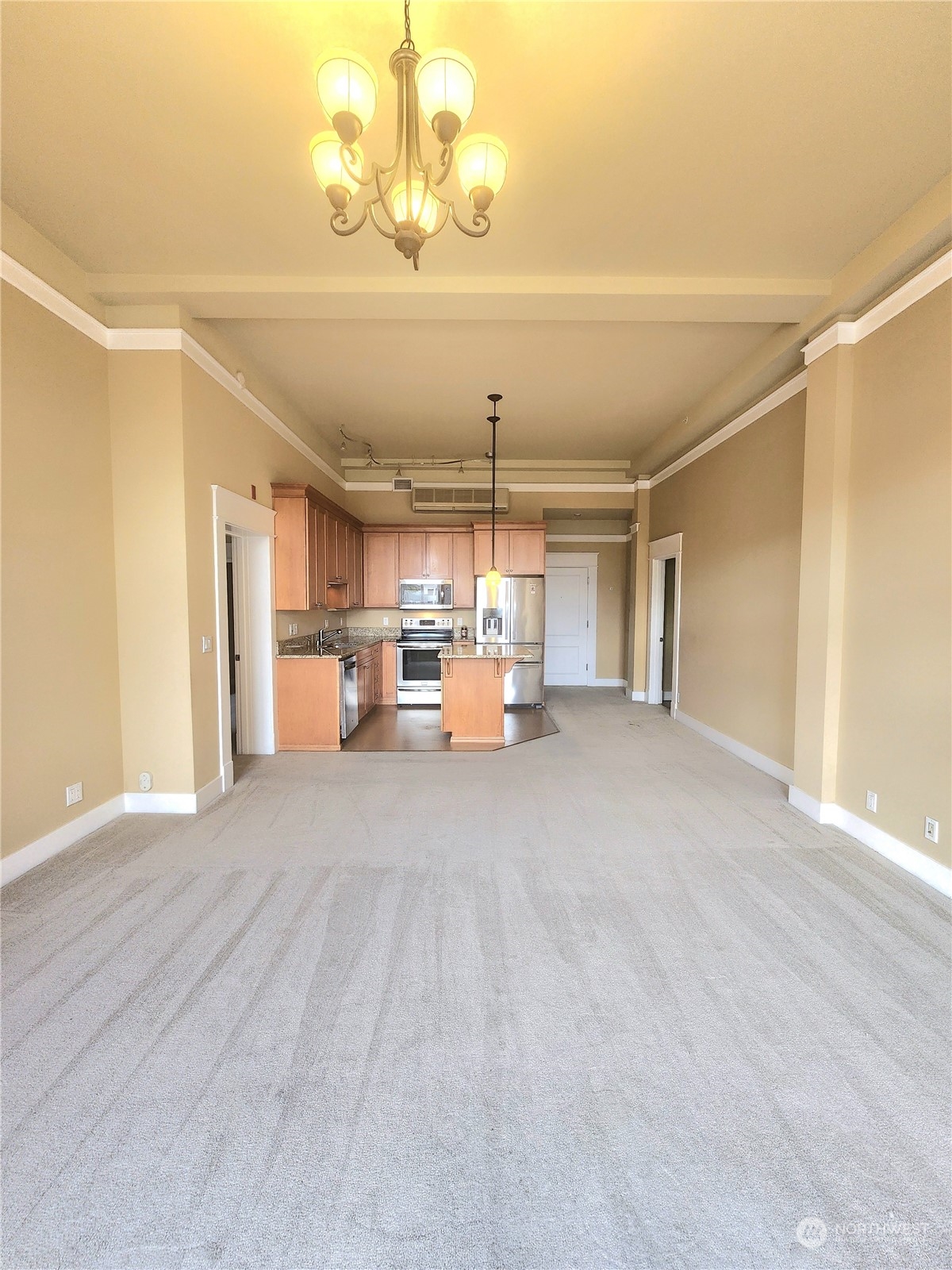 714 Market Street 303 Property Photo 8
