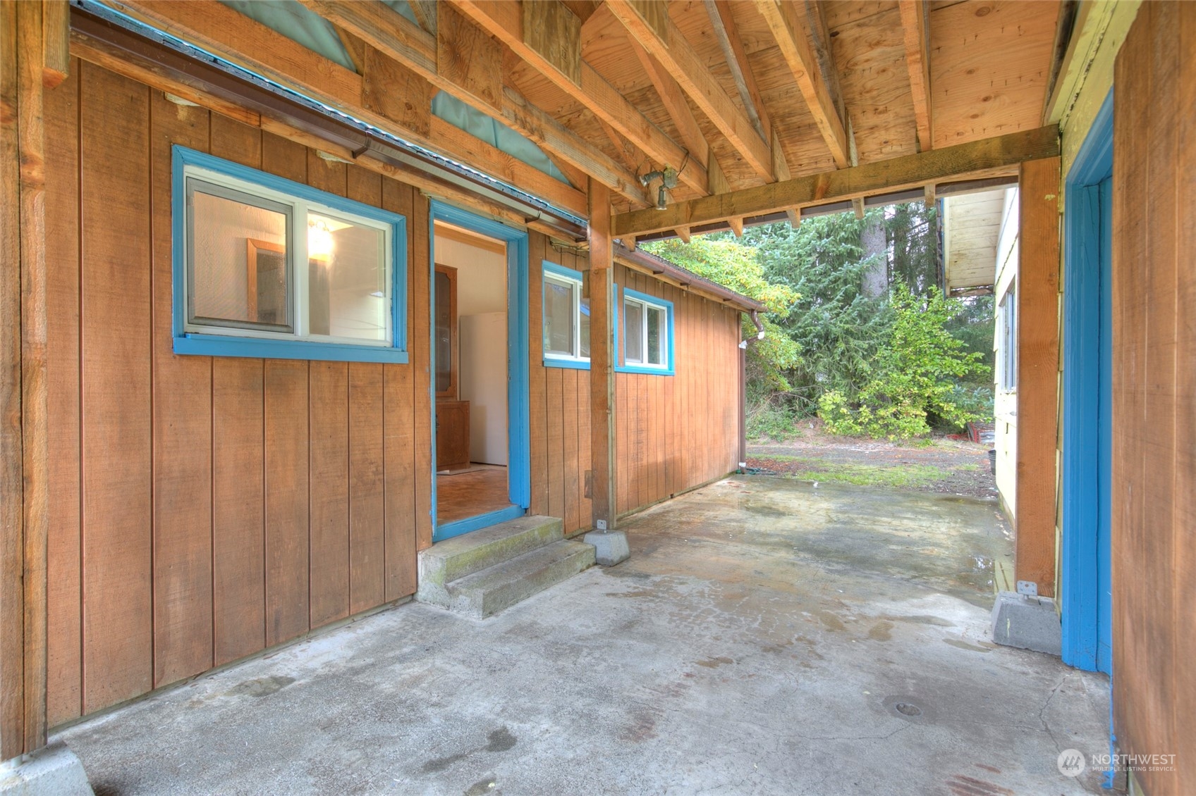 5506 Us Highway 101 Property Photo 5