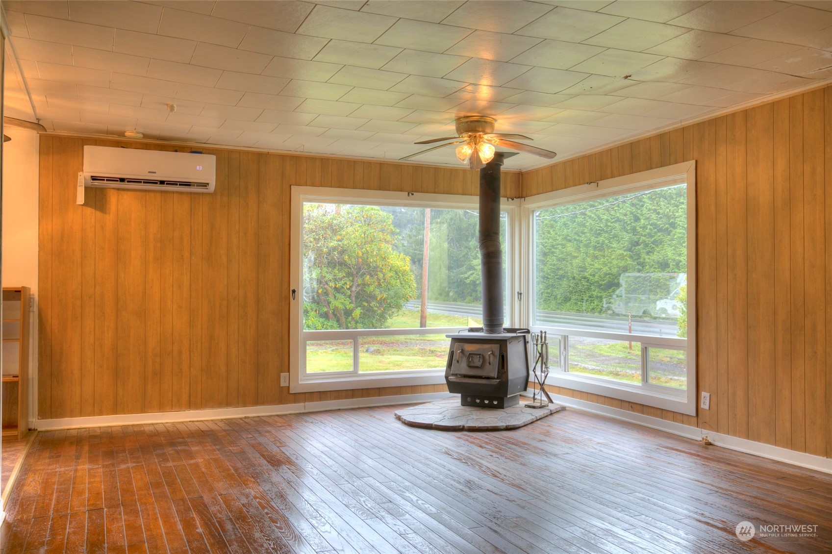 5506 Us Highway 101 Property Photo 10