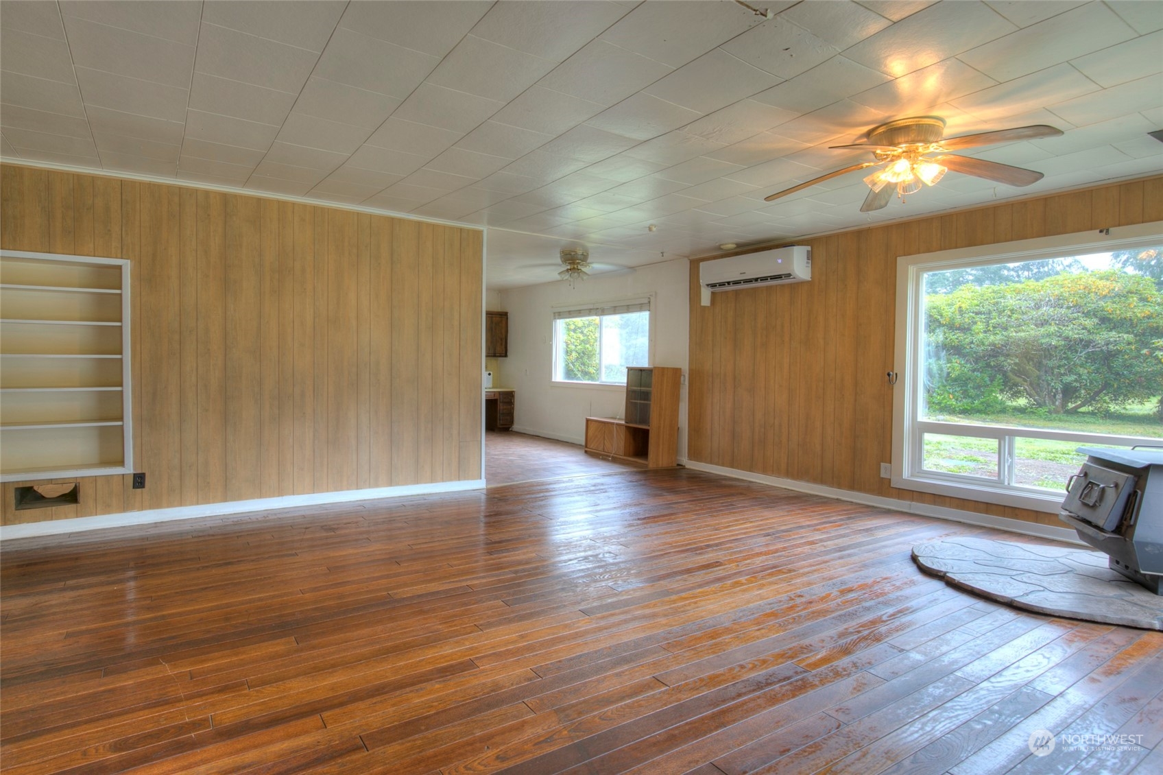 5506 Us Highway 101 Property Photo 11