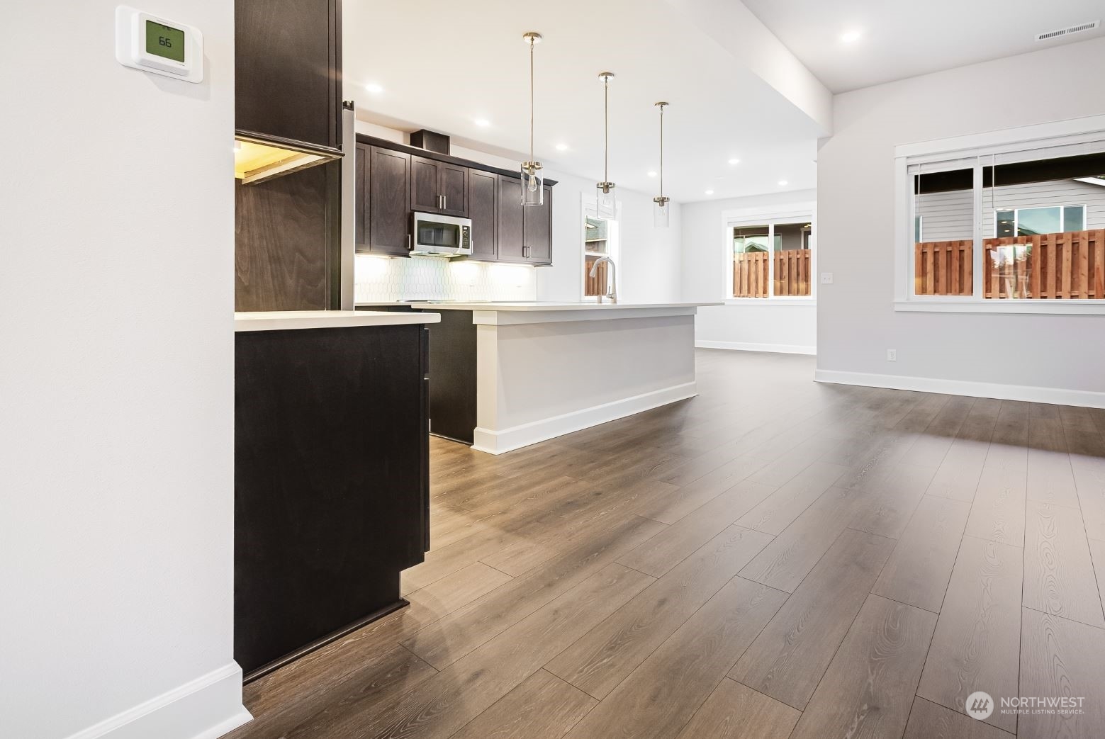 2635 Acer Loop Property Photo 4