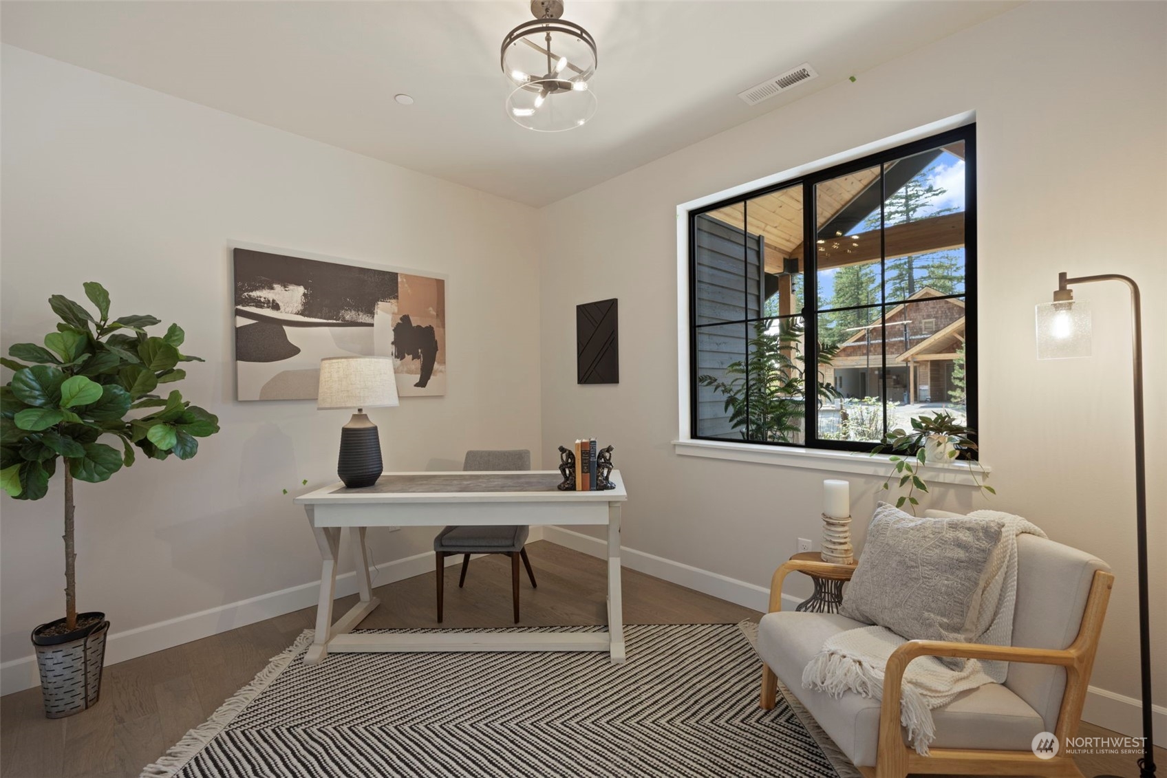 1000 Domerie Park Loop Property Photo 14