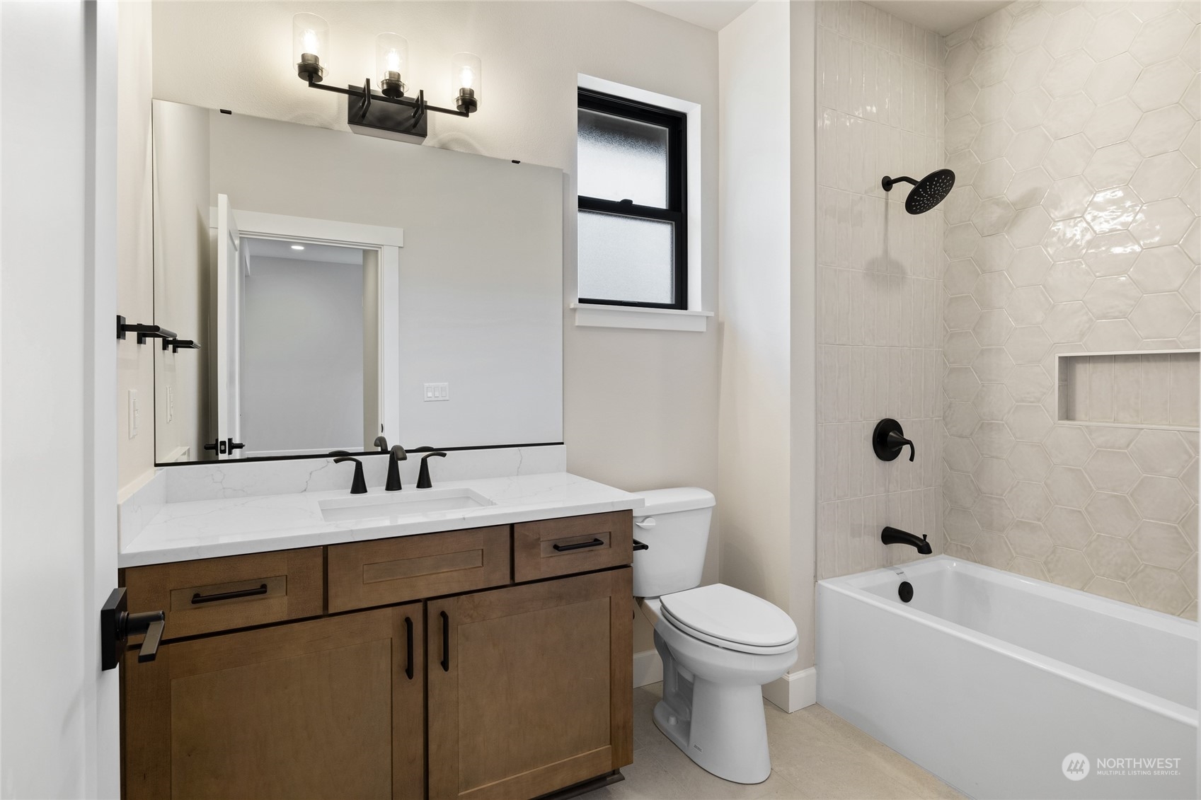 1000 Domerie Park Loop Property Photo 18
