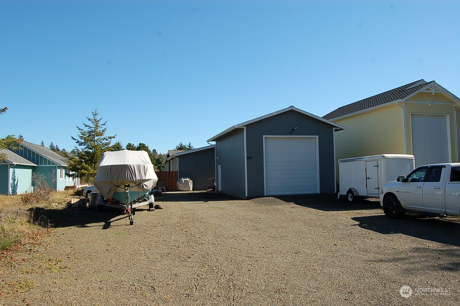 642 Weatherwax Loop Ne Property Photo 2