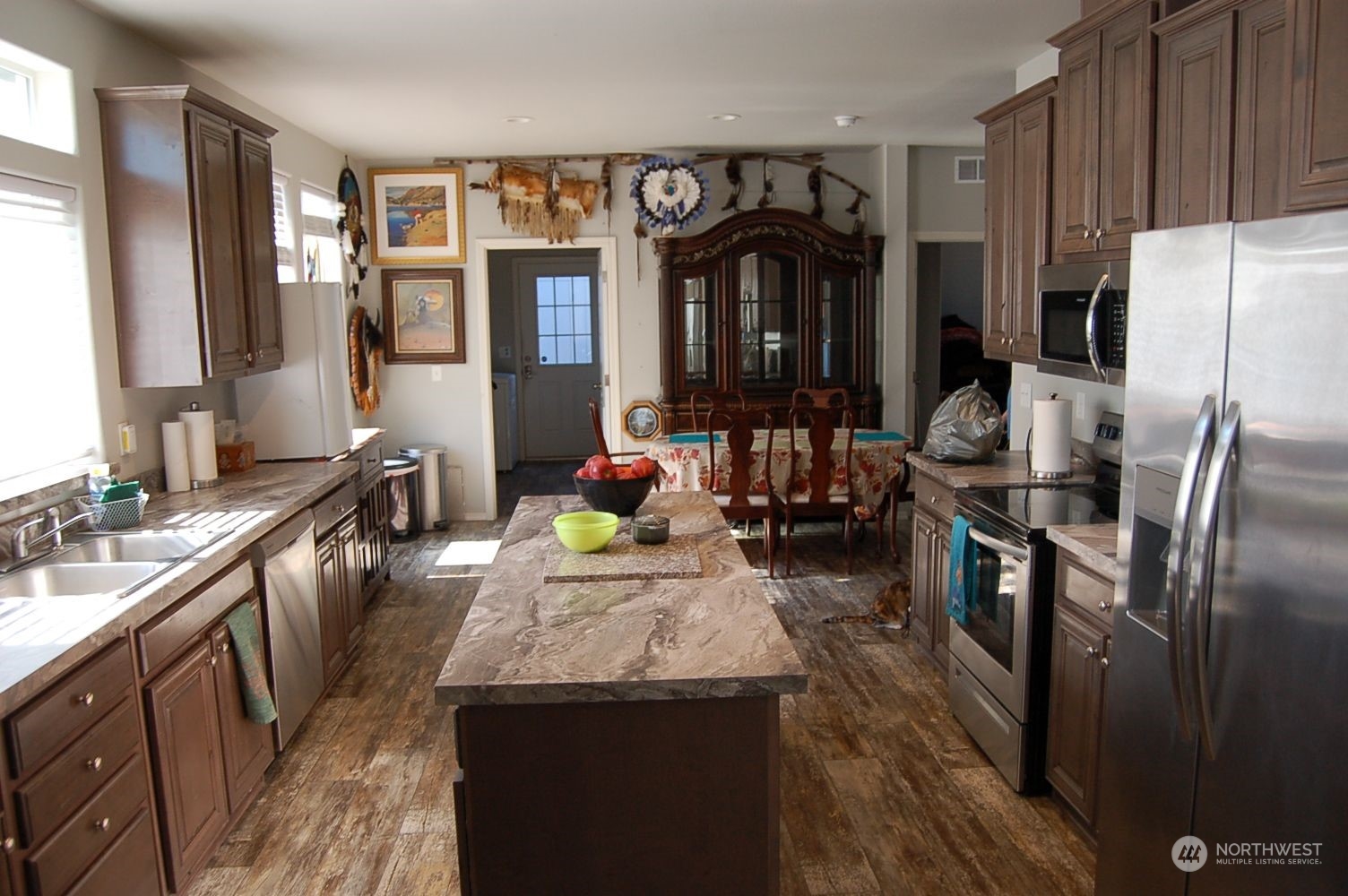642 Weatherwax Loop Ne Property Photo 23