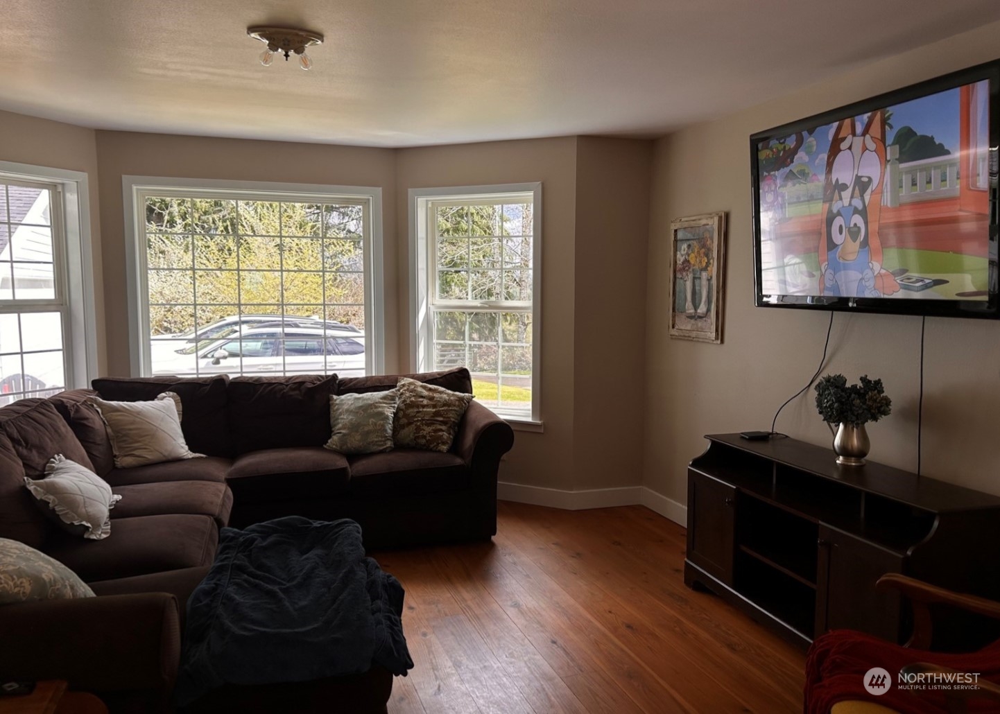 2015 Raymond-south Bend Road Property Photo 9