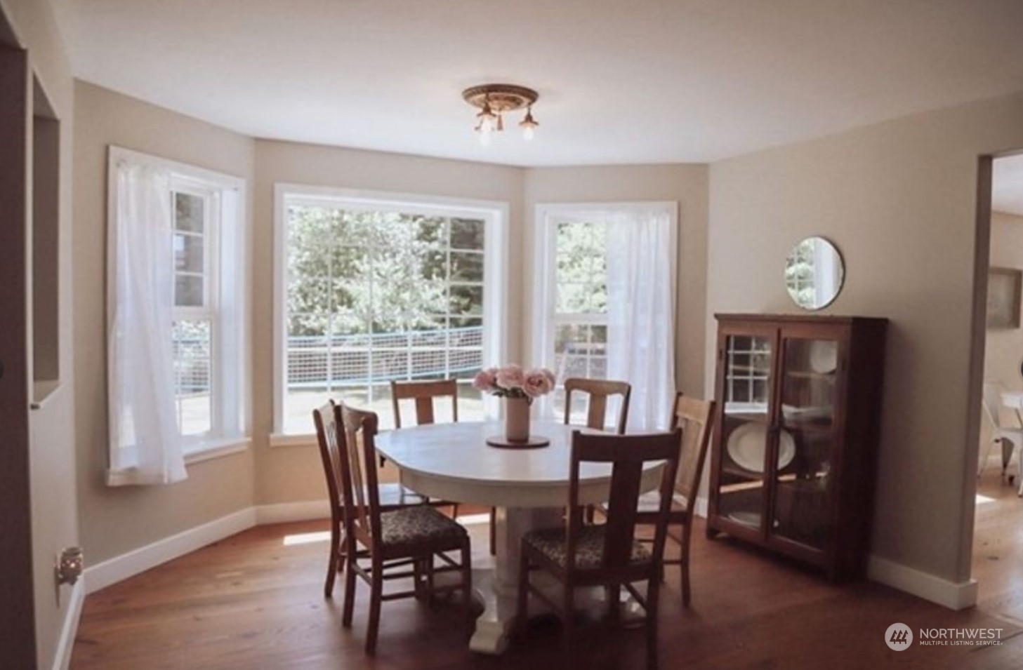 2015 Raymond-south Bend Road Property Photo 10