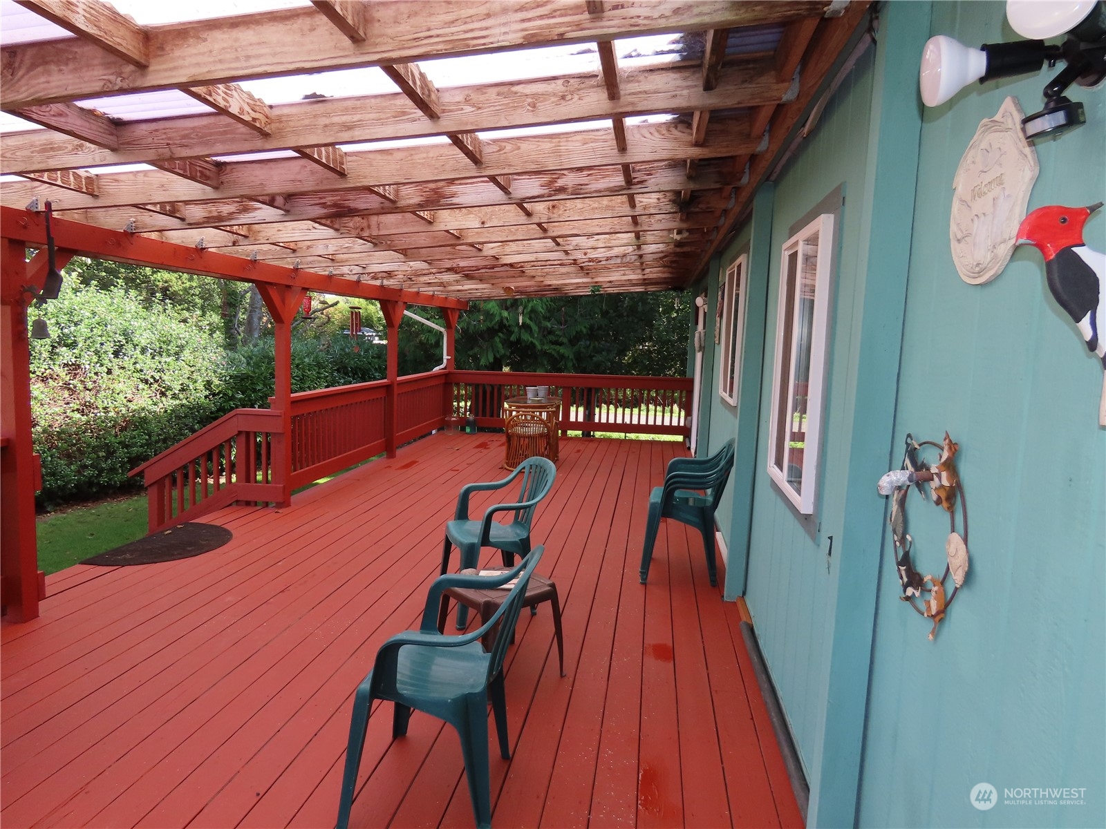 864 Hart Street Property Photo 12
