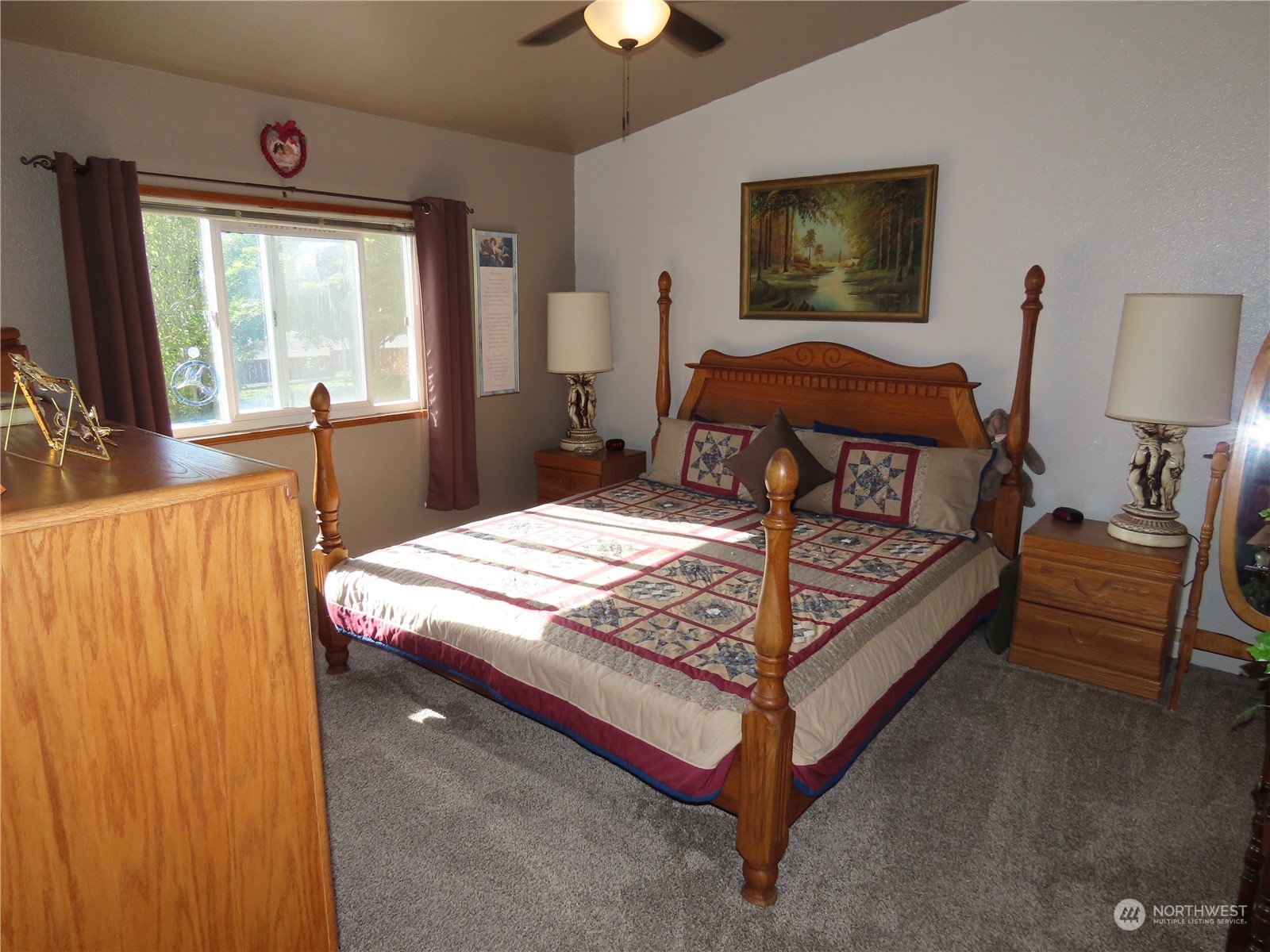 864 Hart Street Property Photo 24
