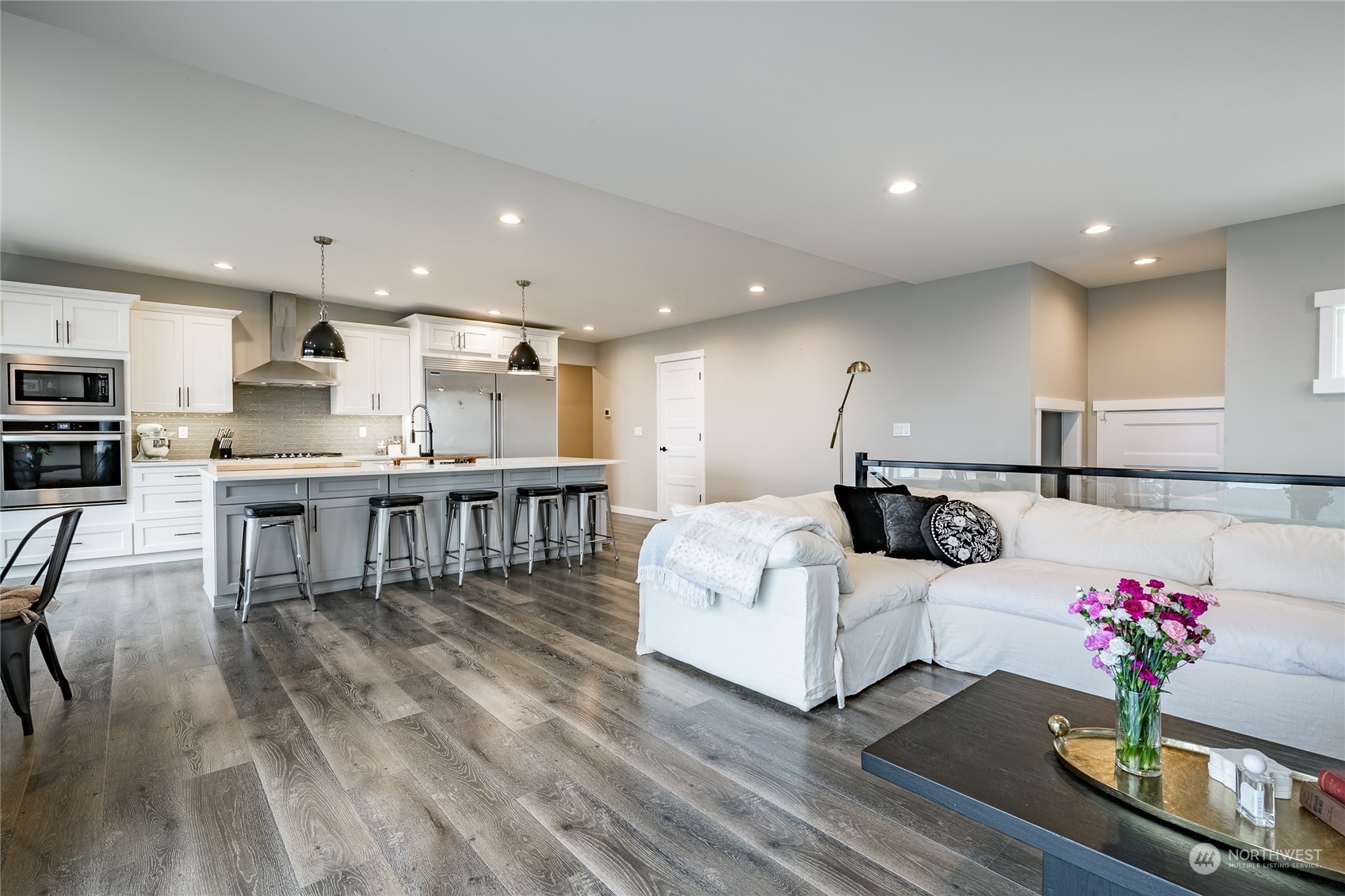8728 Charel Drive Property Photo 15