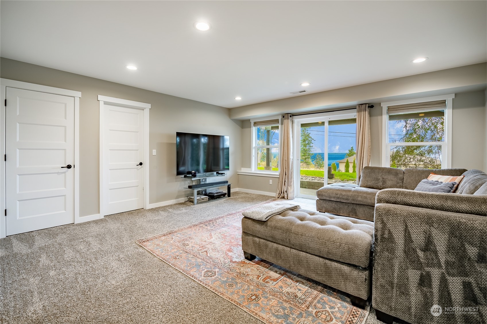 8728 Charel Drive Property Photo 32