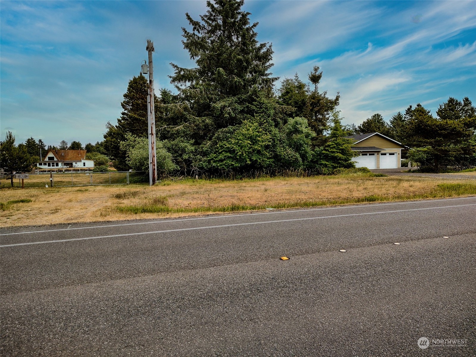 546 Point Brown Avenue Property Photo 1