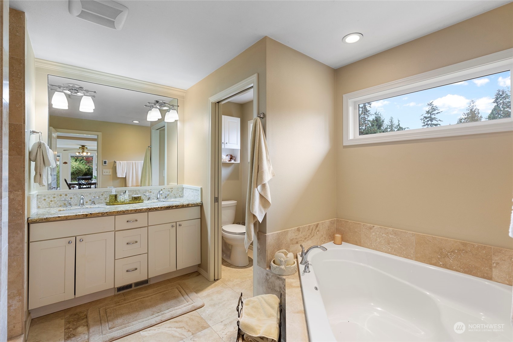 12830 Ne 80th Street Property Photo 15