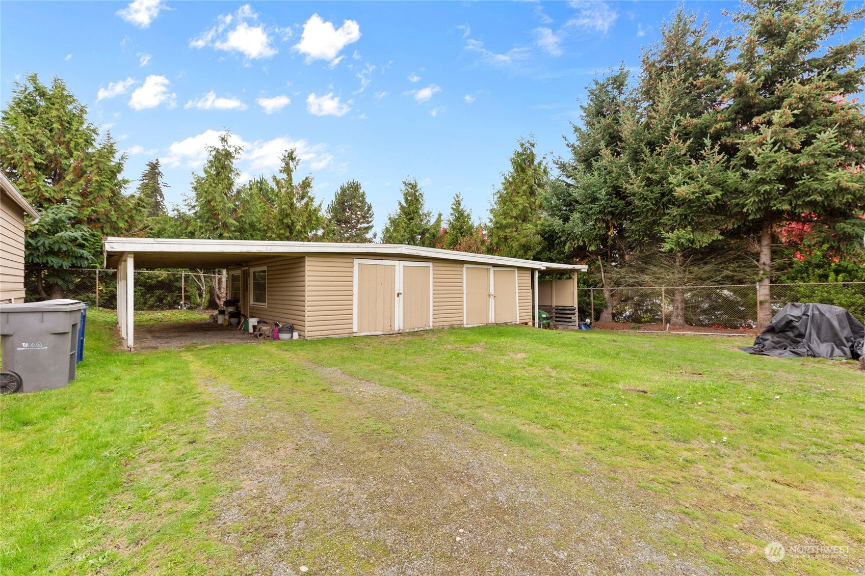 12830 Ne 80th Street Property Photo 22