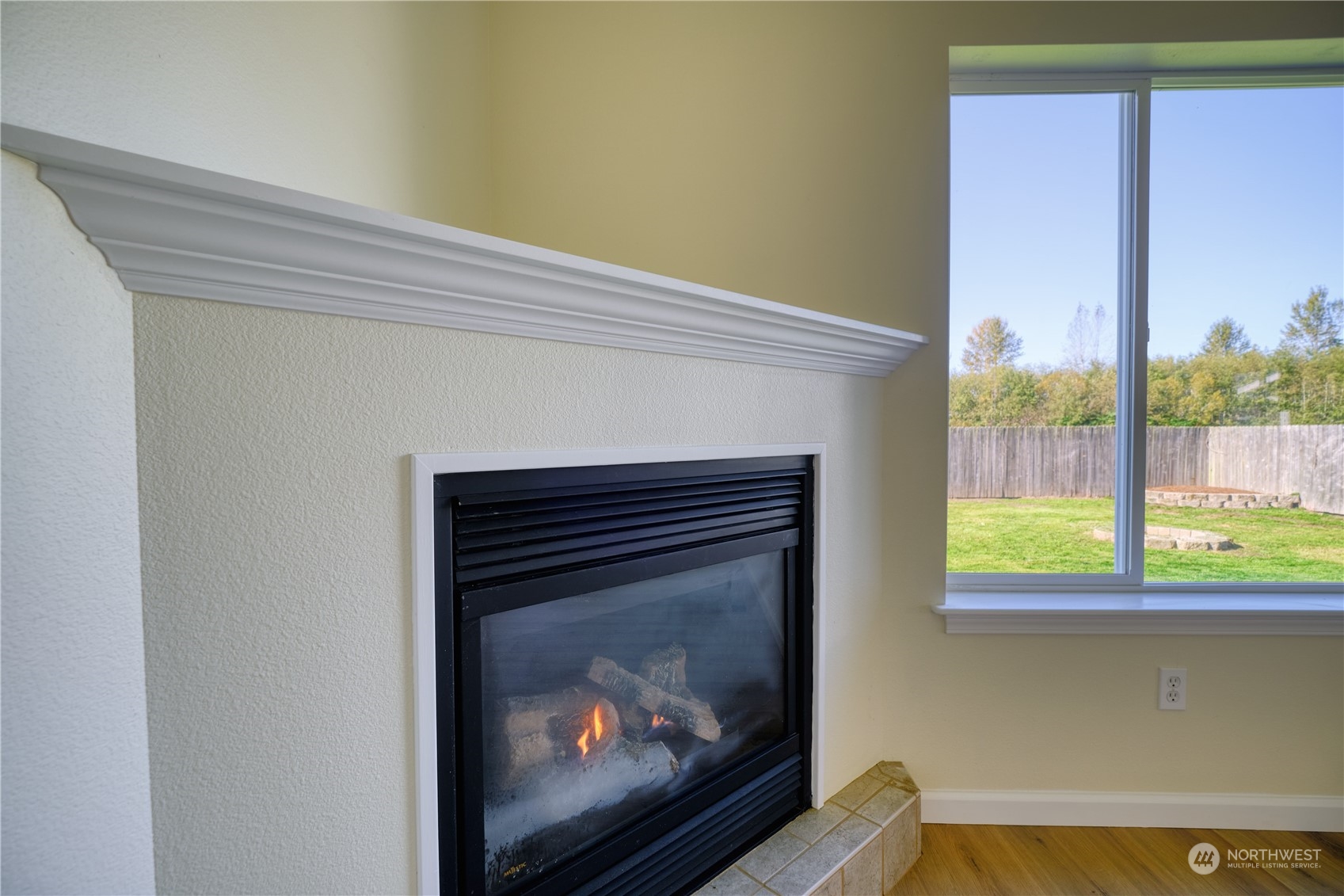 8381 Pheasant Drive Property Photo 11