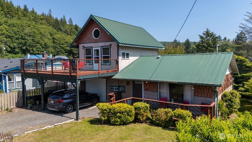 61 Salt Air Street Property Photo 1