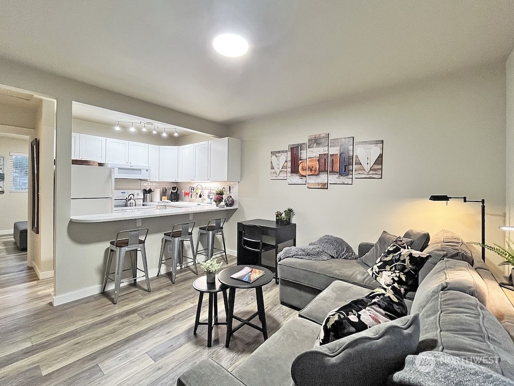 250 Tucker Avenue 9 Property Photo 3