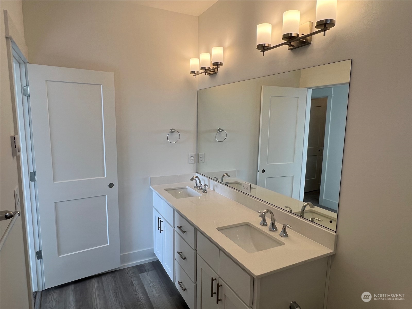 5763 S Sherri Lea Road Property Photo 3