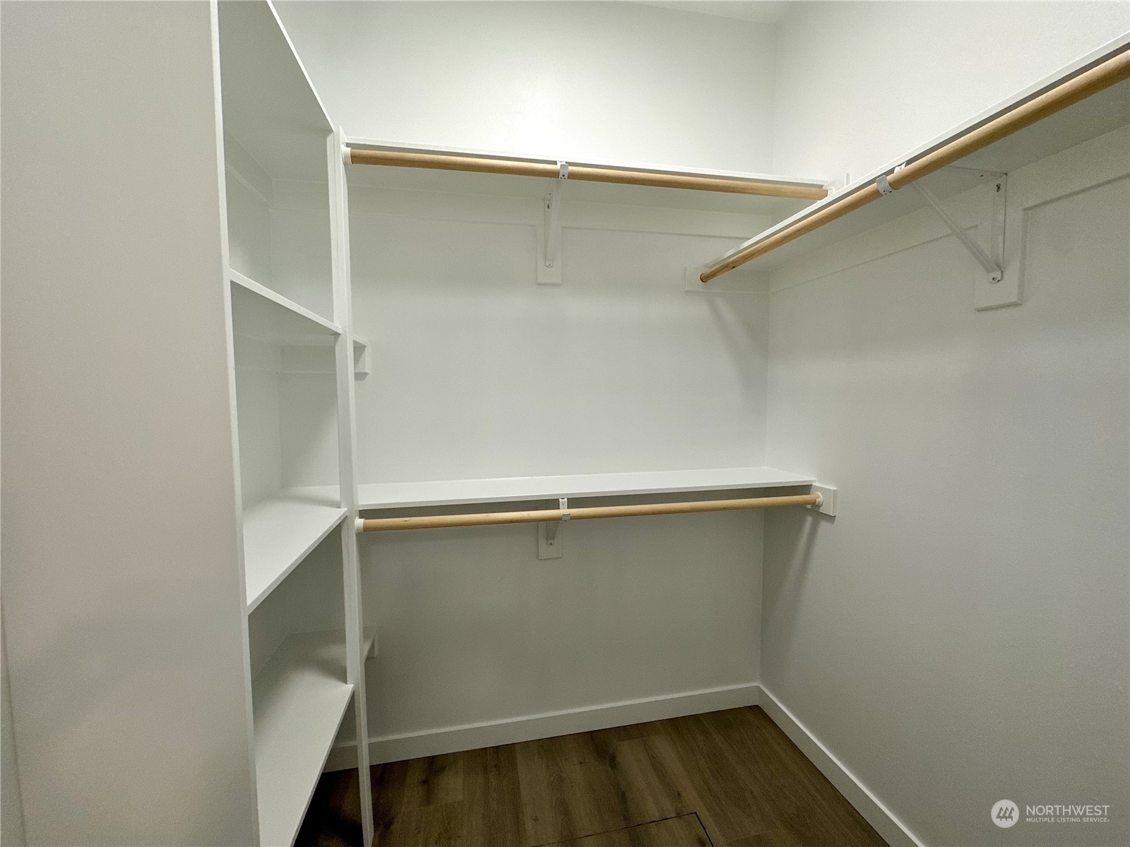 556 Village Drive Property Photo 15