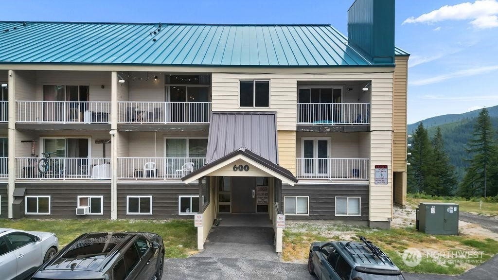 Mt Spokane High Real Estate Listings Main Image