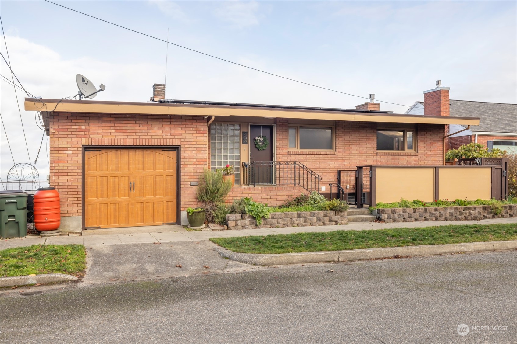 139 W Second Street Property Photo