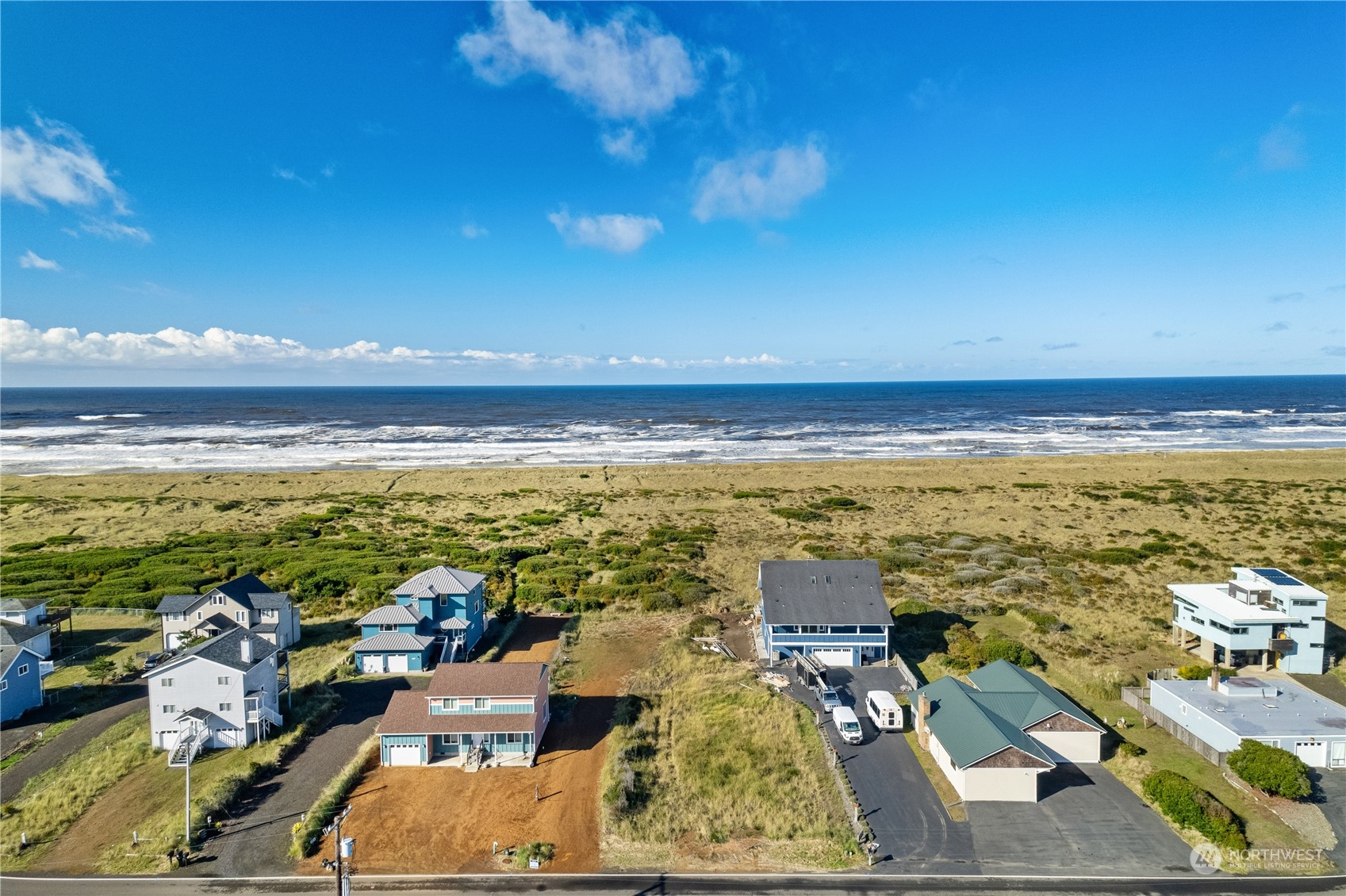 1075 Ocean Shores Boulevard Property Photo 3