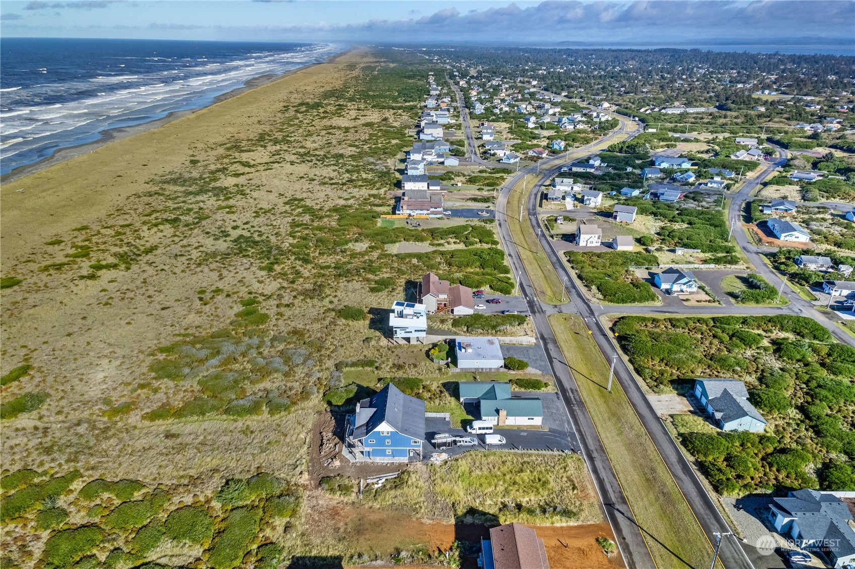 1075 Ocean Shores Boulevard Property Photo 5