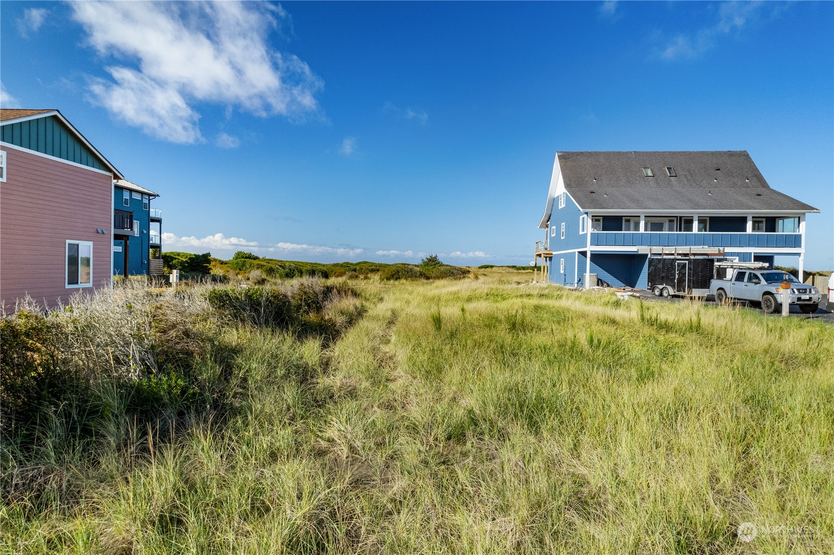 1075 Ocean Shores Boulevard Property Photo 7