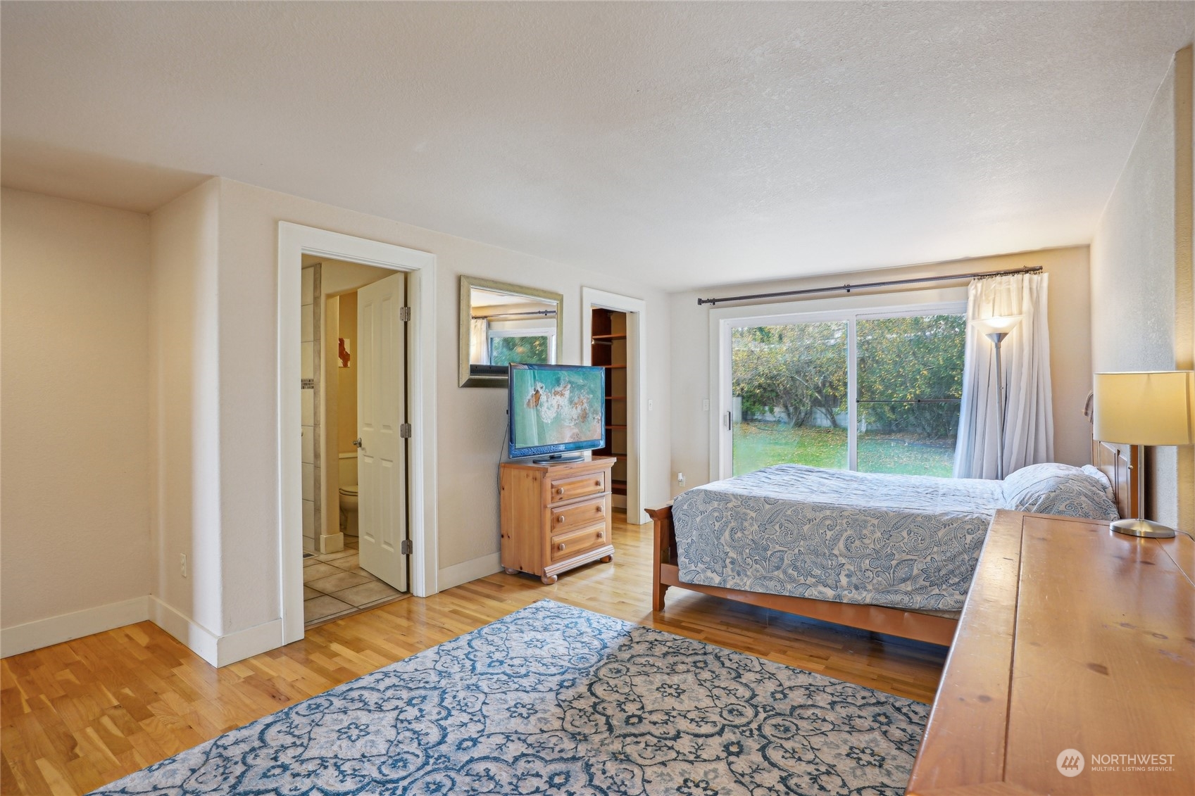 1321 N Heatherwood Property Photo 12