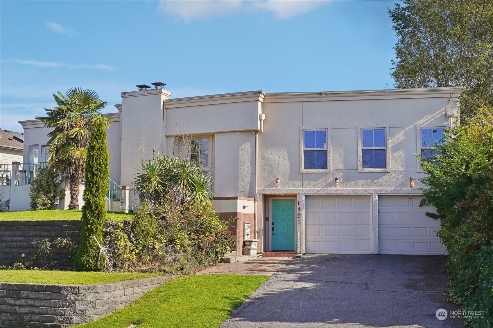 1321 N Heatherwood Property Photo 33